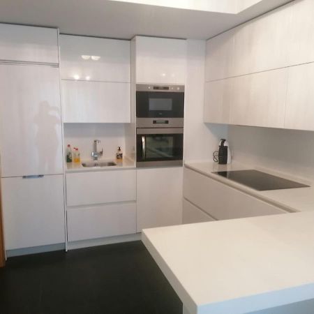 Apartamento Praga Vitoria-Gasteiz Bagian luar foto