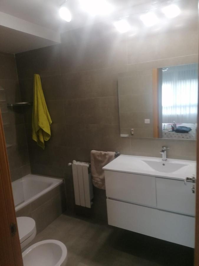 Apartamento Praga Vitoria-Gasteiz Bagian luar foto